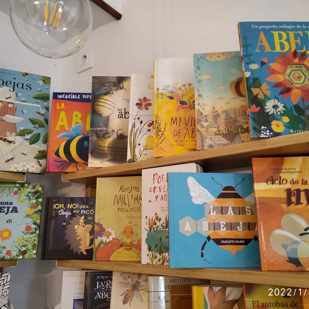 Libros y cuentos Mielería Secretos de abejas Cantabria
